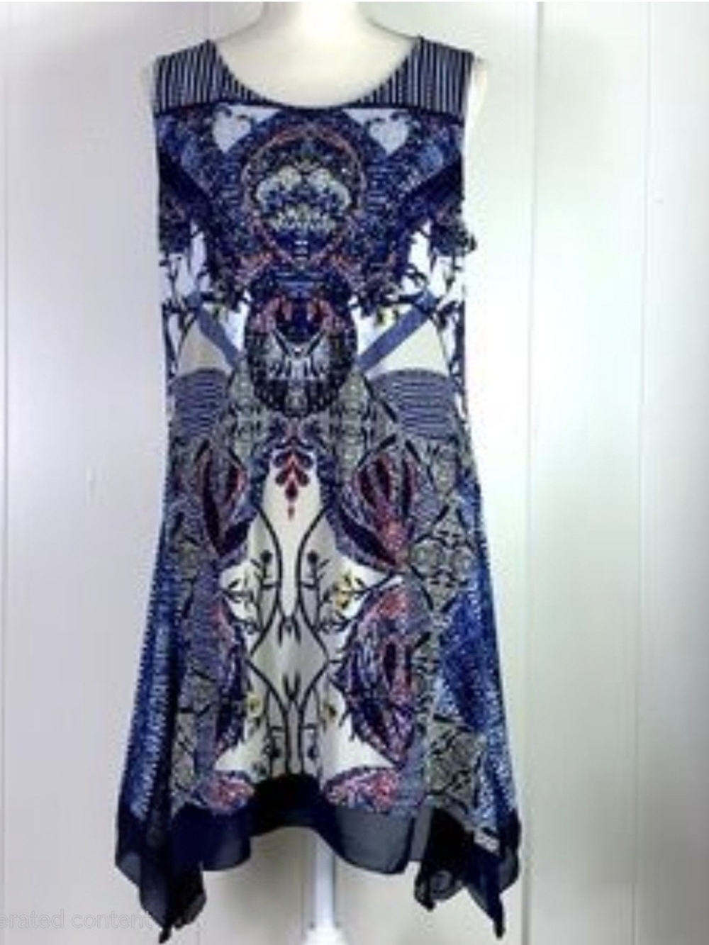 Valerie Stevens sleeveless top featuresSleeveless Navy Blue Printed A-Line Dress